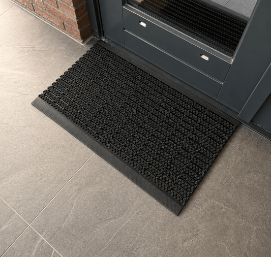 Buitenmat Jaguar van Rubber 45x75 cm - matdirect.nl